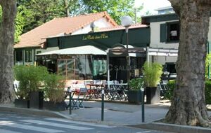 Remise des Trophées Championnat NG 2024  au restaurant  Les pieds dans l'eau 